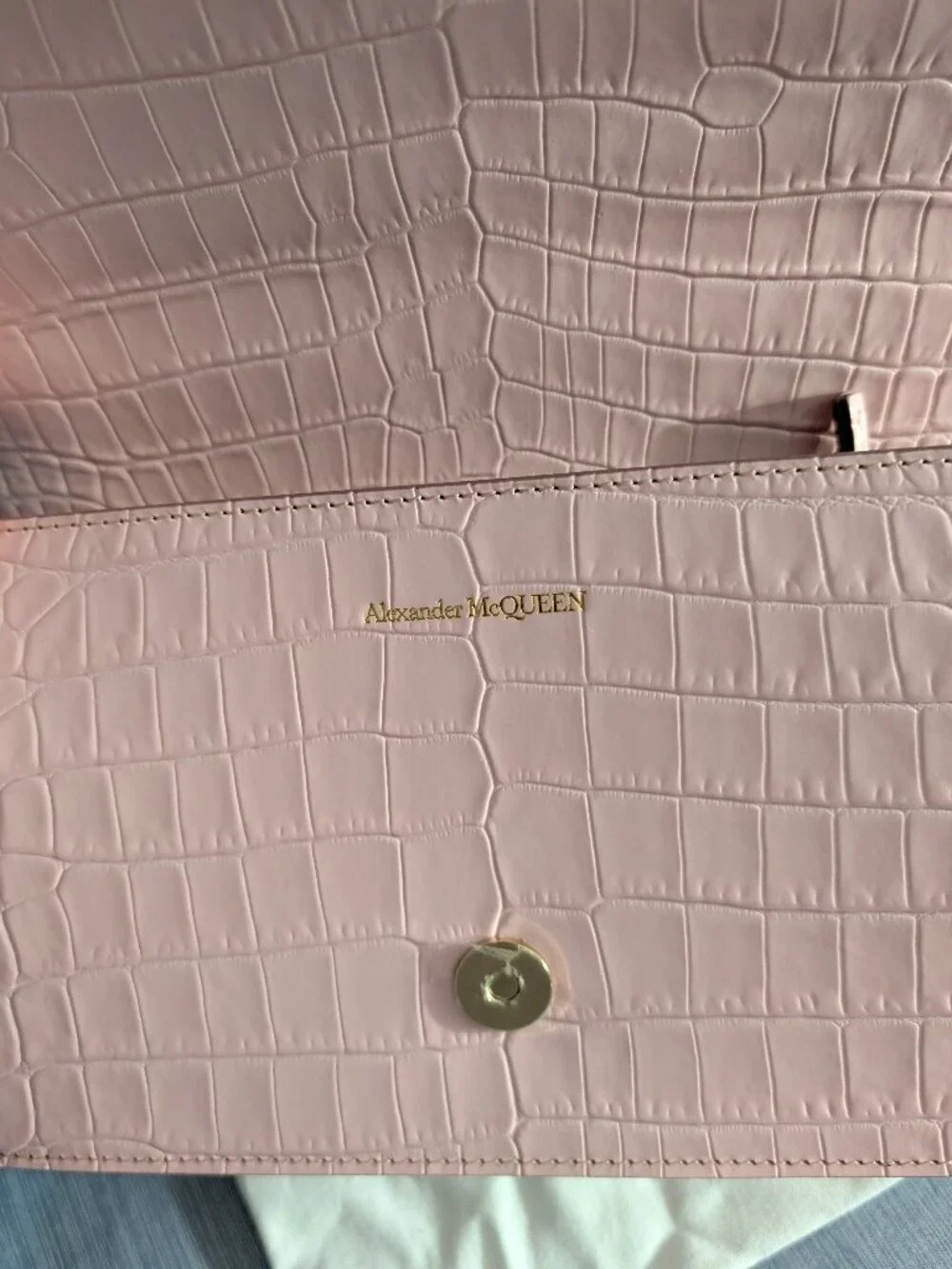Alexander McQueen - Picture 5 of 7